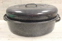 Load image into Gallery viewer, Vintage 16" Black Enamel Speckle Oval Roasting Pan with Lid - Used
