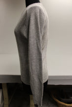 Load image into Gallery viewer, Pine State V Neck Lightweight Sweater - 36/L - Used