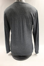 Load image into Gallery viewer, 32 Degrees Men&#39;s Weatherproof Long Sleeve Crew Neck Tee - Medium - Used