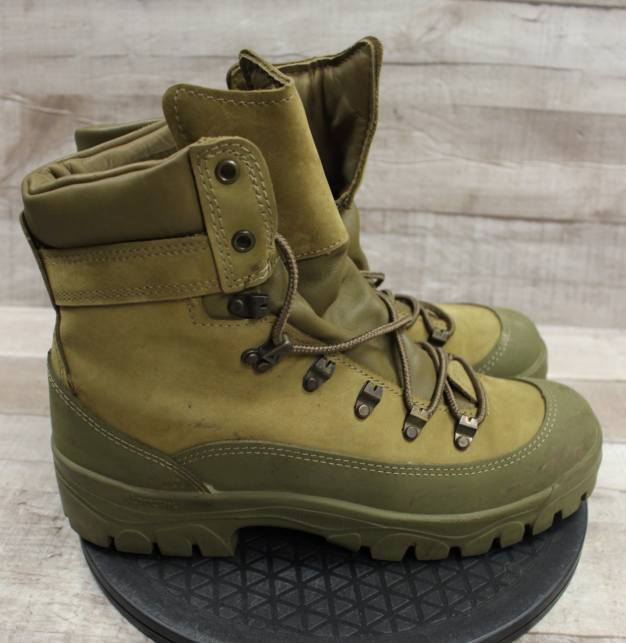 Bates Temperate Weather Mountain Combat Boots - Coyote - 9R - Used ...
