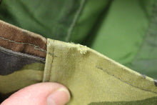 Load image into Gallery viewer, Dutch Army Woodland Wet Weather Parka - Nat Weer Bilaminaat - XLarge Long