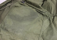 Load image into Gallery viewer, Vintage 1962 Vietnam Era Man's Cotton Wind Resistant Sateen Coat - Small Regular