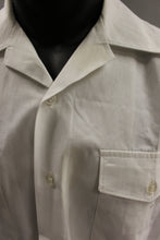 Load image into Gallery viewer, US Navy White Short Sleeve Button Up Dress Shirt -Large - 8405-00-184-8700 -Used