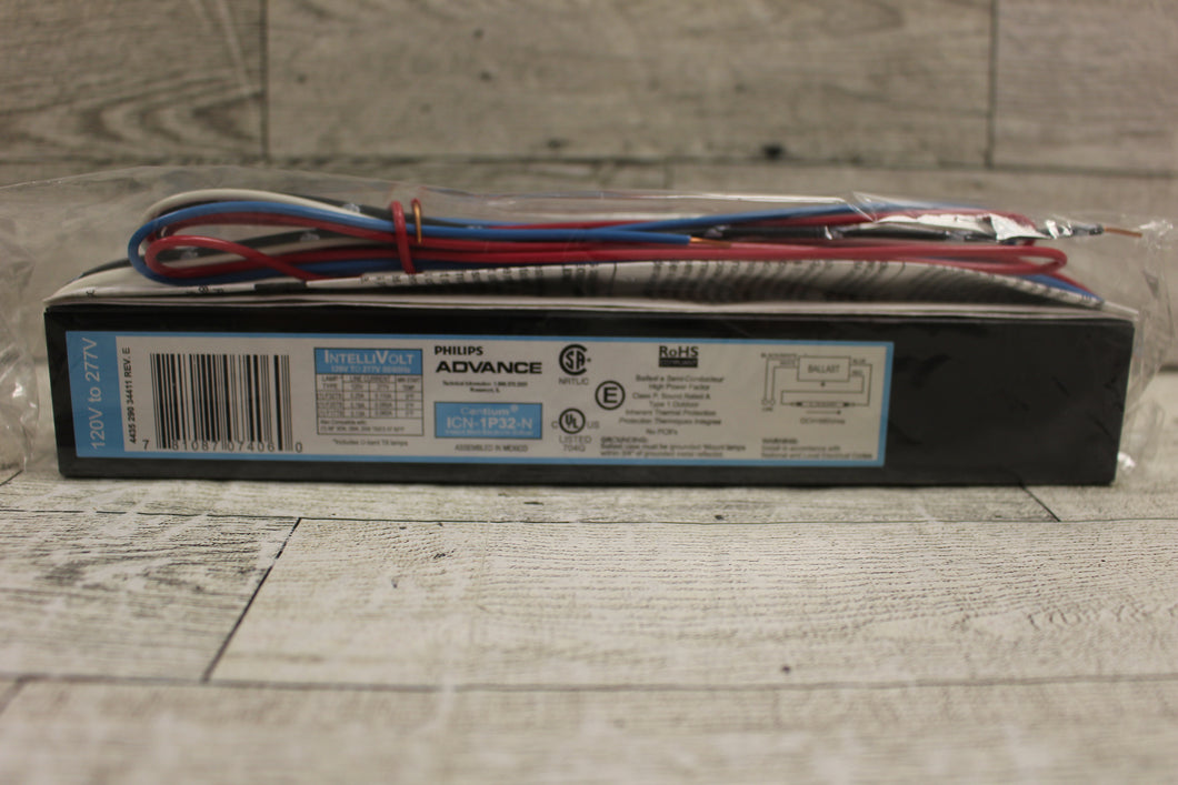 Philips ADVANCE IntelliVolt Centium ICN-1P32-N Ballast 4 Lamp - 120V to 277V