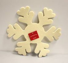 Load image into Gallery viewer, Wondershop Charger/Snowflake - 15" diameter - New