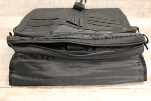 Targus Over The Shoulder Laptop Carrying Case -Black -Used