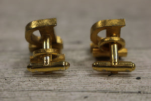 Vintage Dante "D" Monogram Initial Letter Mesh Wraparound Cuff Links - Used