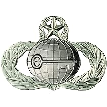 USAF Air Force Master Intelligence Badge Pin - Used