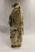 Load image into Gallery viewer, US Air Force Women&#39;s Multicam Aircrew Combat Jacket - 8415-01-526-9248 - Medium Regular - Unisex - New