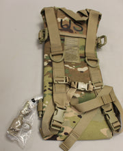 Load image into Gallery viewer, US Army Multicam Hydration System Carrier w/ Bladder - 8465-01-641-9423 - New