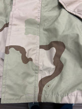 Load image into Gallery viewer, Military Issued Cold Weather Parka - Desert Camo - Medium Short - Used