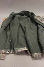 Load image into Gallery viewer, US Army Massif Elements Jacket (AEJ) - Size: Medium - New
