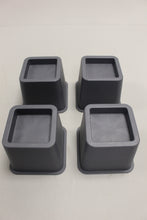 Load image into Gallery viewer, 4" Bed Risers - Set of 4 - Black - Used