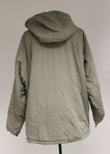 Load image into Gallery viewer, US Gen III Extreme Cold Weather Parka - 8415-01-538-6289 - Medium Regular - Used