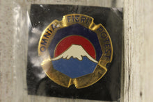 Load image into Gallery viewer, US Army Crest: USA Japan Command Pin - Omnia Fieri Potest - New