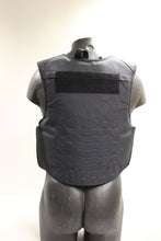 Load image into Gallery viewer, Safariland Safariland V1 Overt Carrier with NIJ Level II Ballistic Soft Armor