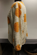 Load image into Gallery viewer, Cider Shop Women's Fluffy Top - XL - Used
