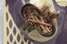Load image into Gallery viewer, Regency 1//2" Copper Clad Pipe Straps - #2431 - New