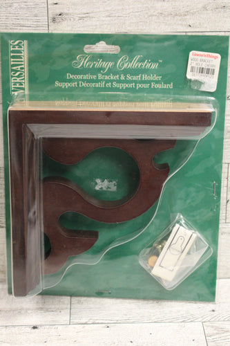 Versailles Heritage Collection Decorative Bracket and Scarf Holder -Green -New
