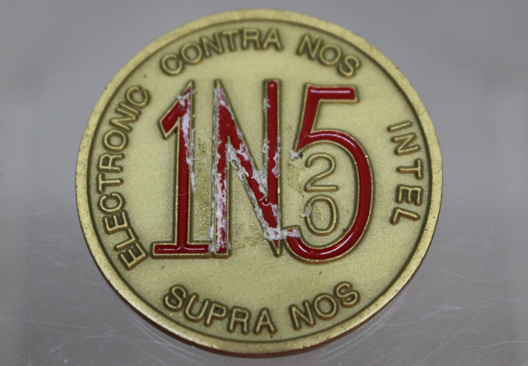 Electronic Contra Nos Intel Supra Nos 1N5 Challenge Coin - Red & Light Green