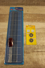 Load image into Gallery viewer, J&amp;F Trimmer Standard Ruler 35cm (38x10cm Cutting Mat) &amp; Extra Blades -New