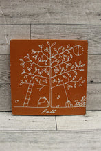 Load image into Gallery viewer, Vintage 1984 Lillian Vernon Tile Trivet/Wall Hanging - Leaves - LV316S - Used