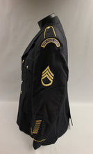 Load image into Gallery viewer, US Army ASU Men&#39;s Dress Coat - Size: 44 RC - 8405-01-552-2977 - Used