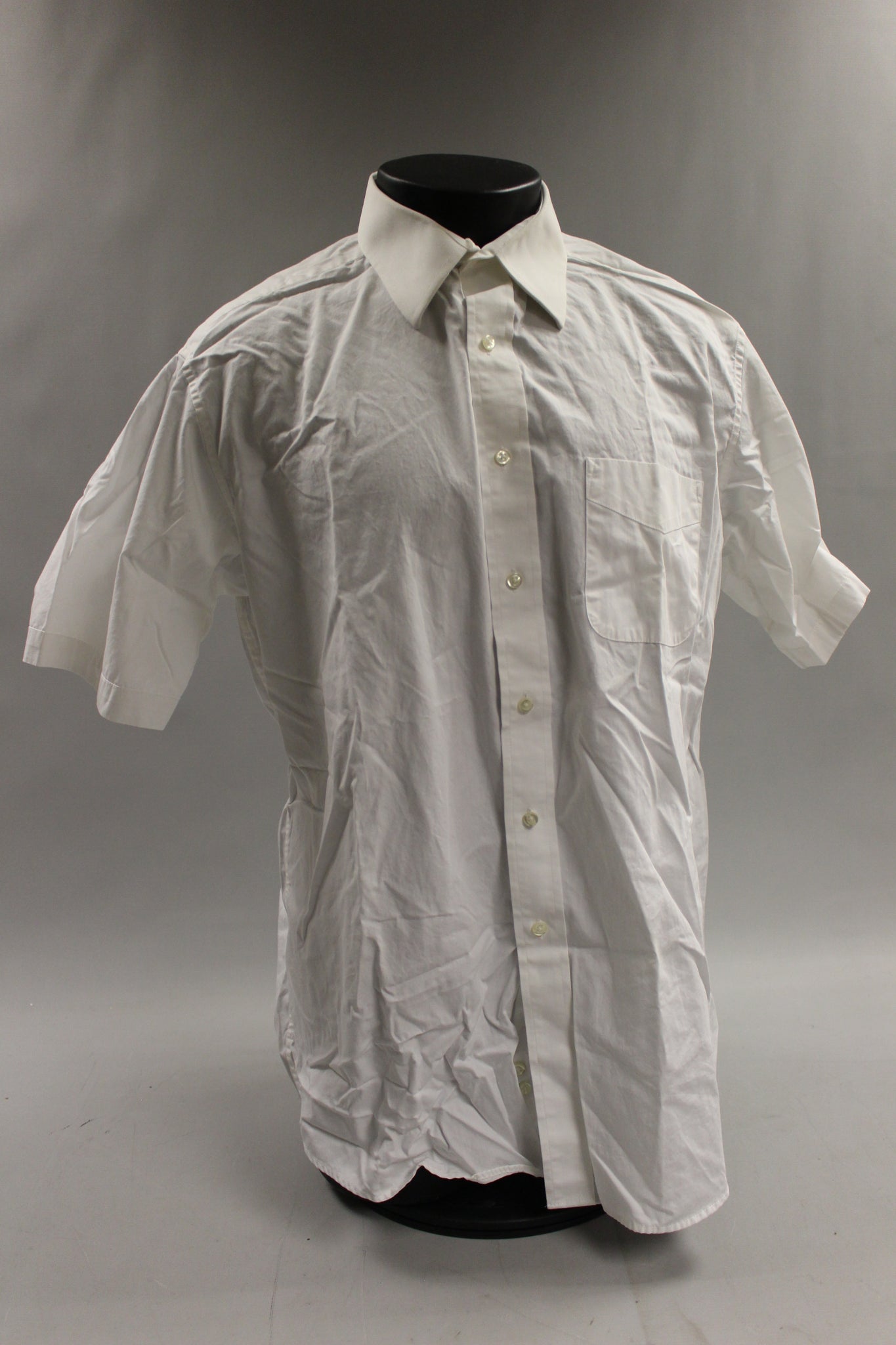 Club room sales short sleeve shirts