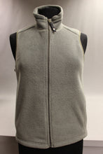 Load image into Gallery viewer, REI Boys Vest - XL - Foliage Green - Used