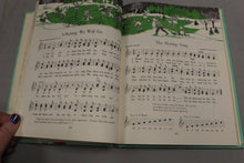 Load image into Gallery viewer, We Sing and Praise - We Sing and Harmonize Book - Used