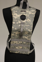 Load image into Gallery viewer, Army Molle II Hydration System Carrier, ACU, 8465-01-524-8362, Grade C