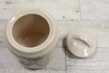 Load image into Gallery viewer, The Cook&#39;s Bazaar Gourmet Collection Christmas Sugar Jar - Used