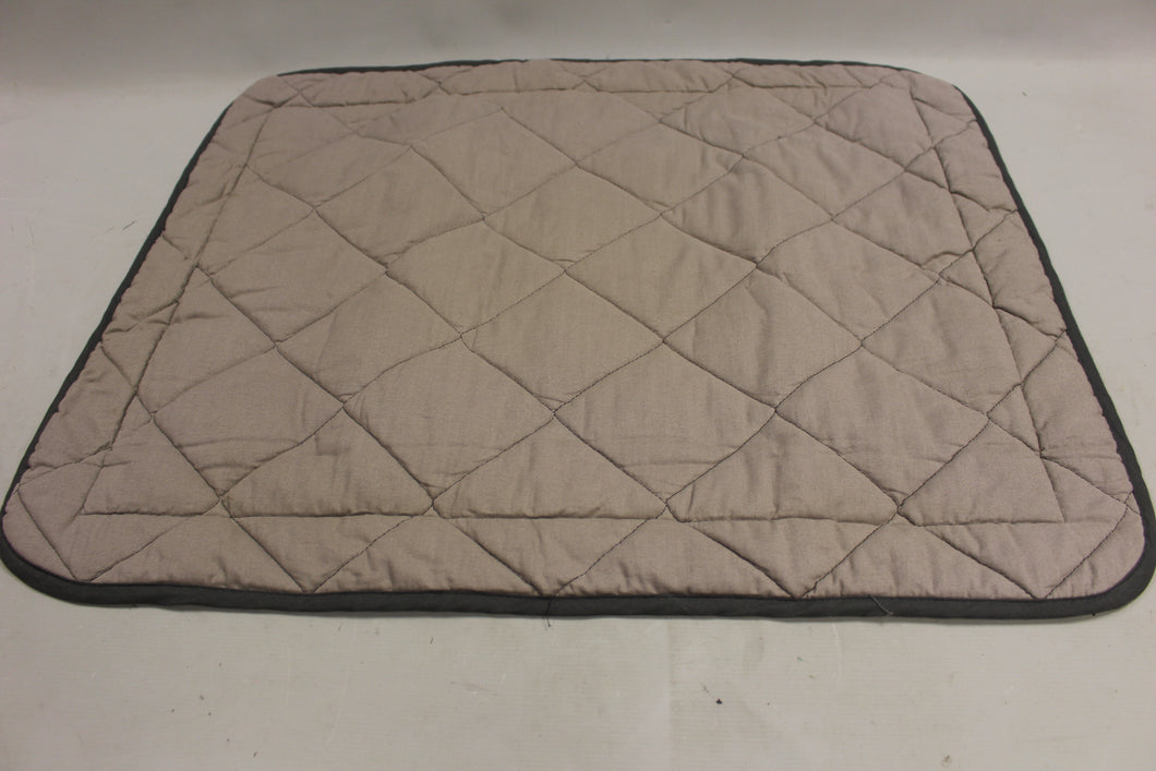 Set of 2 Quilted Heavyweight Gray Pillow Sham - Standard - Used