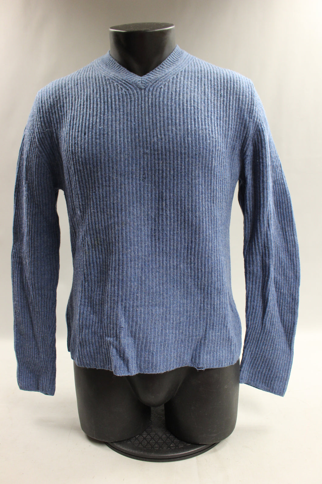 Banana Republic Blue Women's Sweater - Size Medium - Used