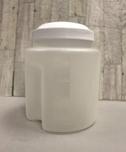 Load image into Gallery viewer, 2 Quart Twist Top Food Storage - 8 cups - Used