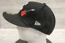 Load image into Gallery viewer, Cleveland Indians New Era 59 Fifty Fitted Baseball Hat - Size: 8 - New
