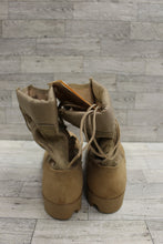 Load image into Gallery viewer, US Army Hot Weather Combat Boot - Size: 10.5N - Coyote - New