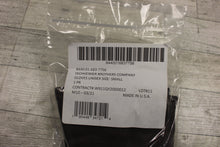 Load image into Gallery viewer, Fechheimer Brothers Unisex Gloves - Small - New
