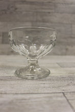 Load image into Gallery viewer, Federal Glass FEG15 Clear Pedestal Low Sherbet Dish - Used