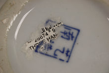 Load image into Gallery viewer, Chinese Porcelain Ginger Jar with Lid - Blue &amp; White - Used