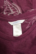Load image into Gallery viewer, Jockey Kilter Tee Dark Magenta Size X-Large