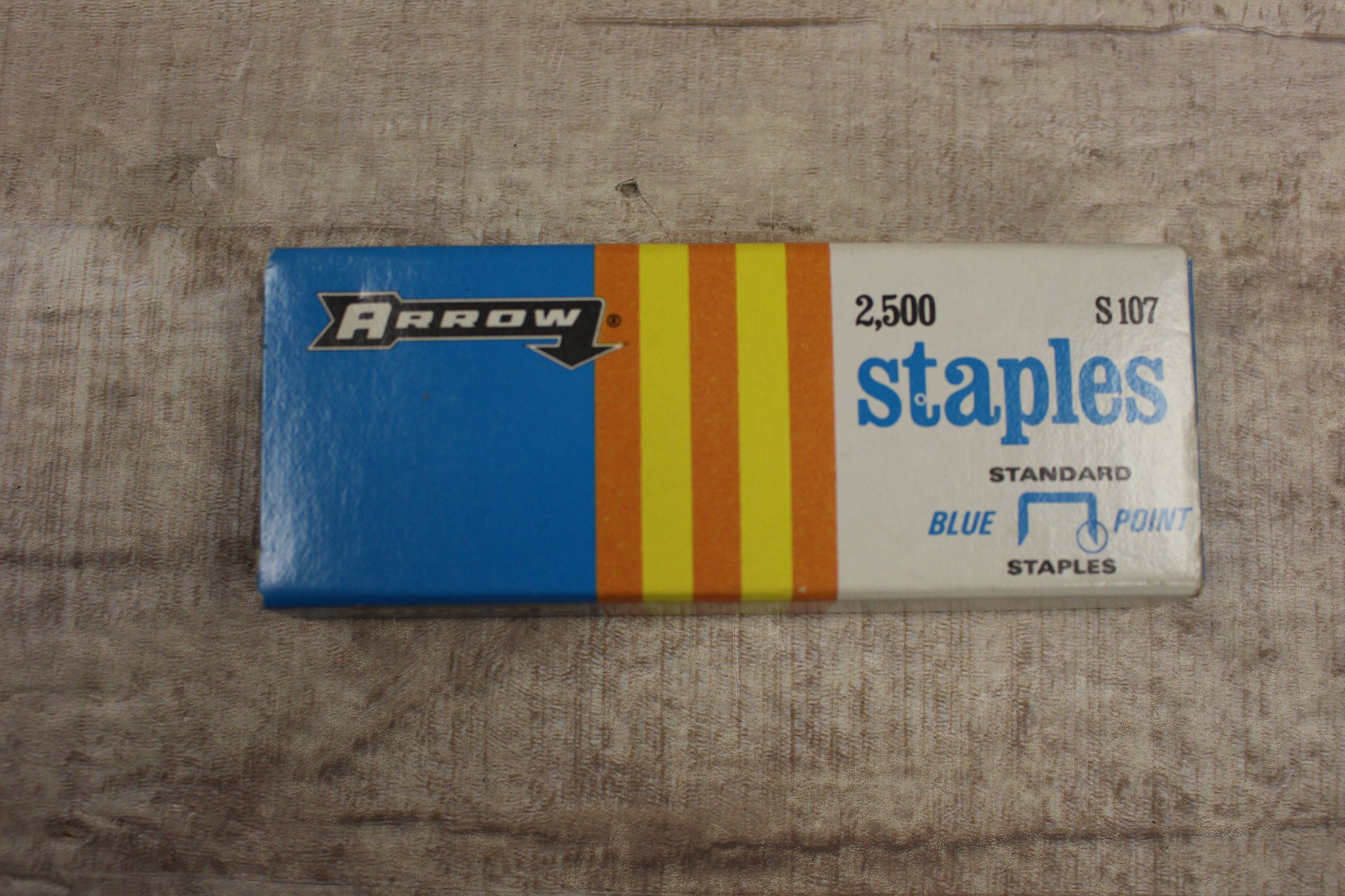 Arrow Standard Blue Point Staples 2500 Staples -Blue -Open Box ...