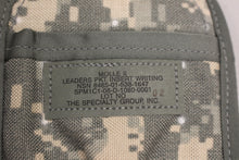 Load image into Gallery viewer, MOLLE II ACU Leaders Insert Writing Pack - 8465-01-538-1647 - New