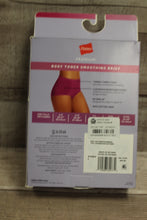 Load image into Gallery viewer, Hanes Seamless Smoothing Briefs - Pack of 4 - 5/S - New