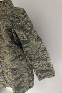 USAF APECS All Purpose Environmental Camouflage Parka - Large Regular - Used