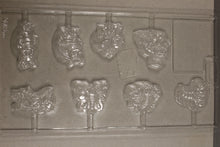 Load image into Gallery viewer, Wilton Bugs Buddie Lollipop Molds  - Used