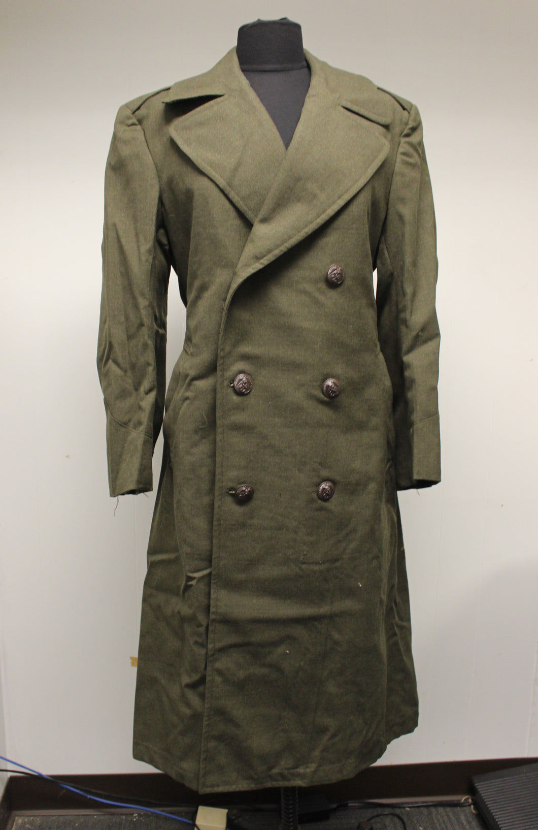 USMC Marine Corp Man's Wool Serge Overcoat - Size: 36R - Used
