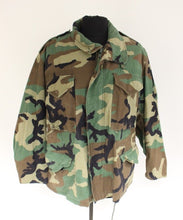 Load image into Gallery viewer, US Army M-65 Cold Weather Field Coat - Woodland - Small Regular - Used