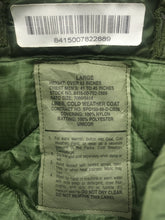 Load image into Gallery viewer, US Military Cold Weather Coat Liner, 8415-00-782-2889, Large