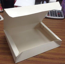 Load image into Gallery viewer, 25 Sperring White Corp Paperboard Folding Lunch Box 9 3/4&quot; x 7 13/16&quot; x 5/8&quot; New